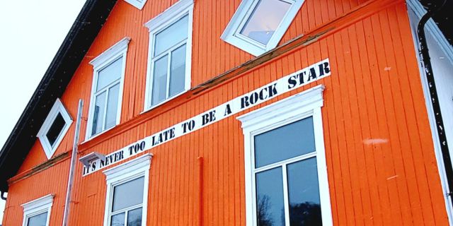 Trzy klasyczne teorie uczenia się dorosłych: Knowles, Kolb i Mezirow